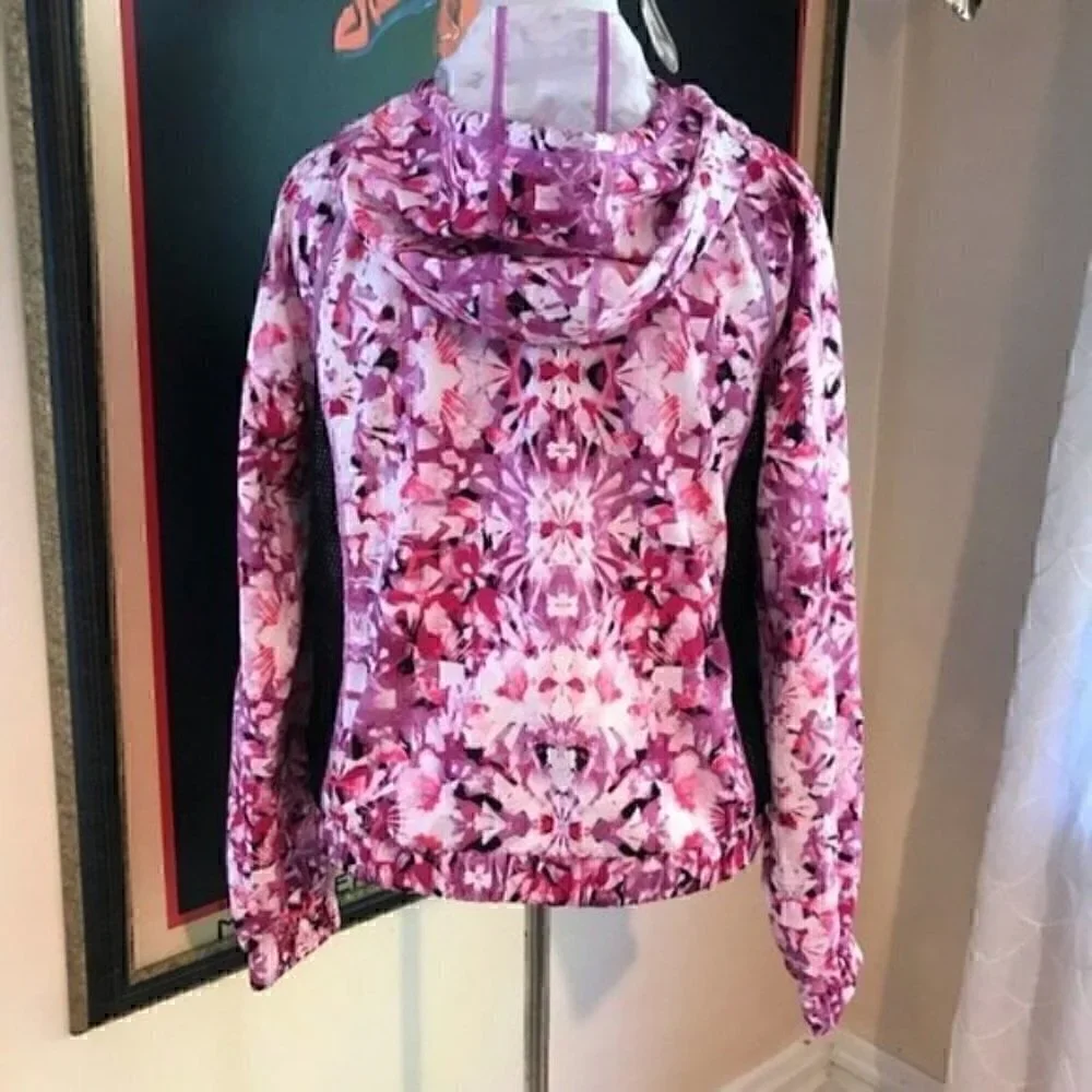 Champion:Athleisure Pink/Black Geometric Jacket L